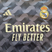Real Madrid 2023/24 — Maillot Extérieur | Kroos #8