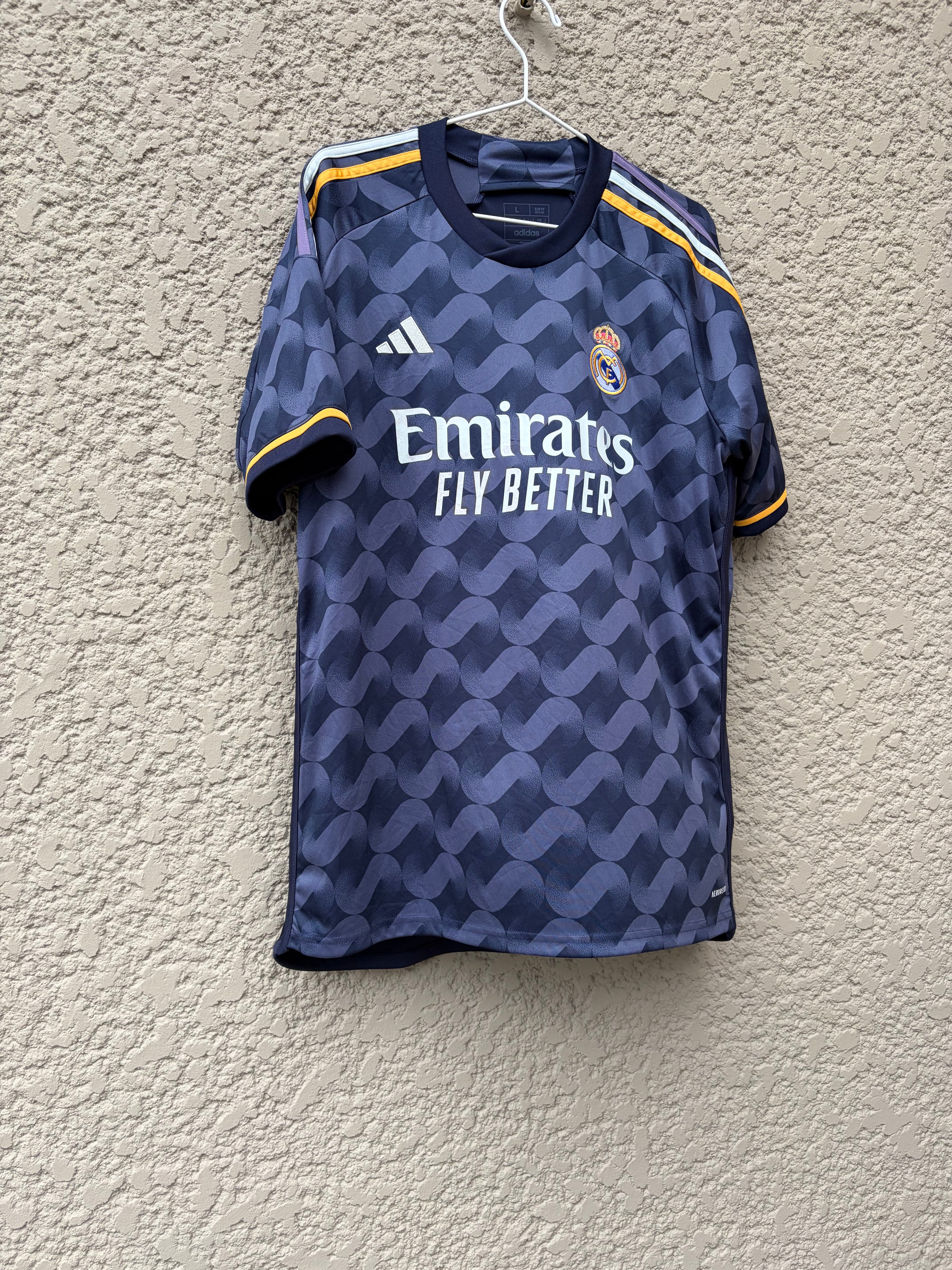 Real Madrid 2023/24 — Maillot Extérieur | Kroos #8