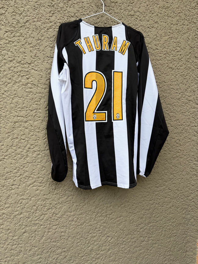 Juventus 2004 — Maillot Domicile | Thuram #21
